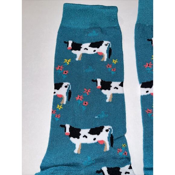 Cow Teal Socks Brand New! one size fits US size 6-10 UNISEX/Men/Women - Picture 2 of 3